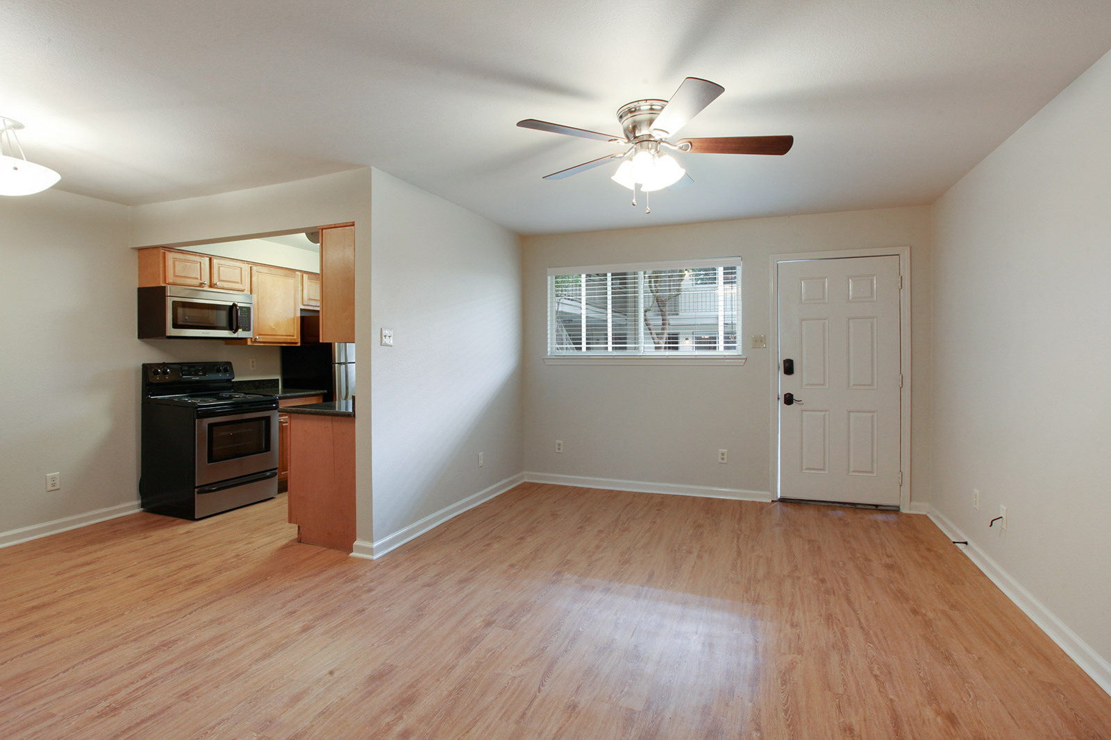 New Orleans Apartment: 5700 St Anthony