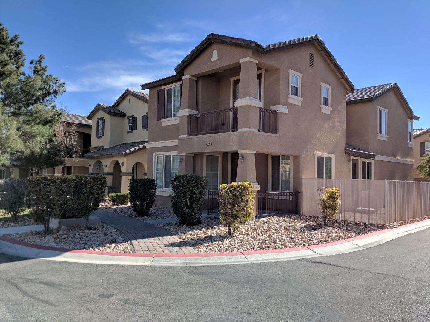 NORTH LAS VEGAS House: 4449 NESTOS VALLEY AVE