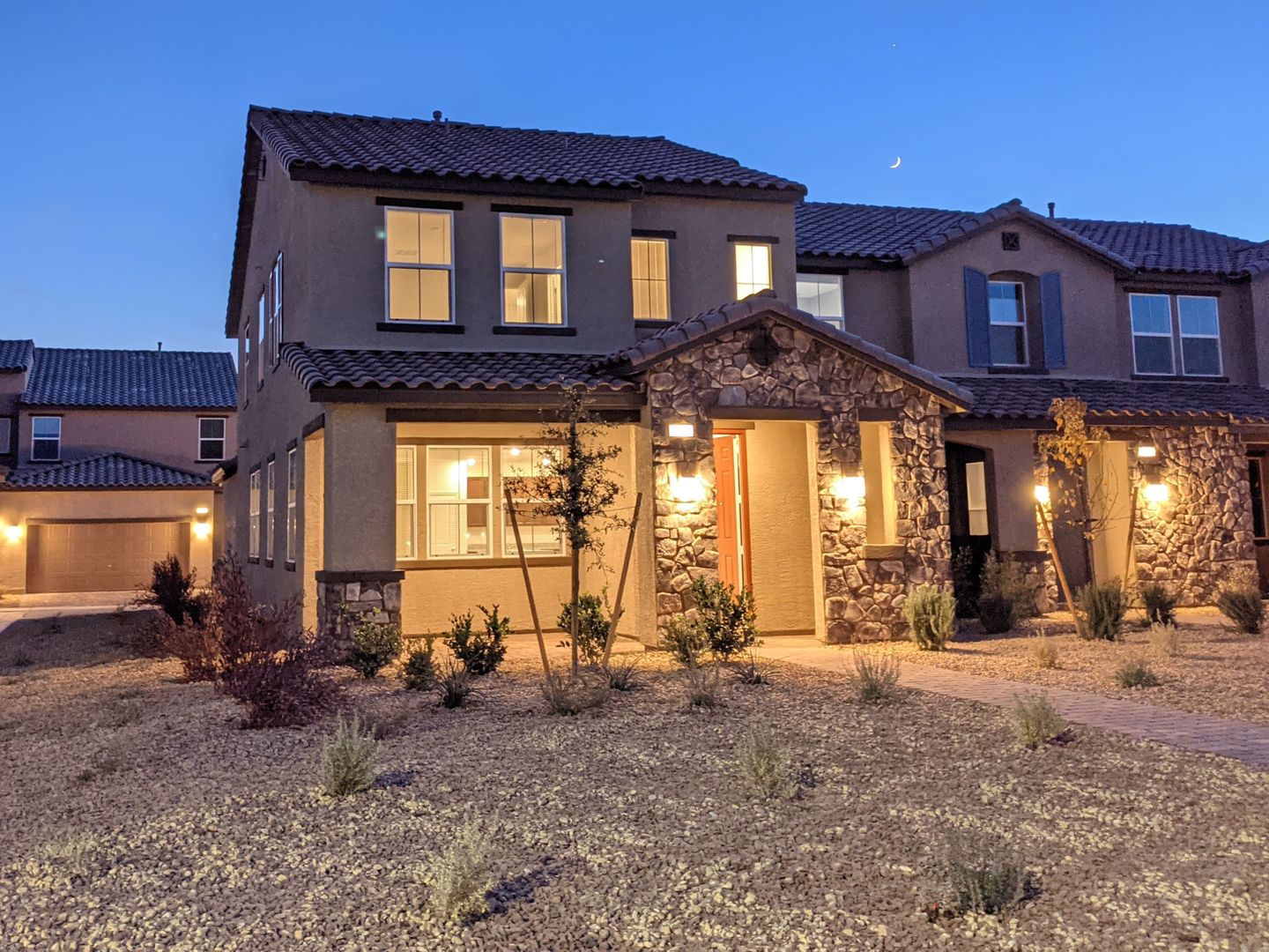 HENDERSON House: 3291 PERGUSA DR