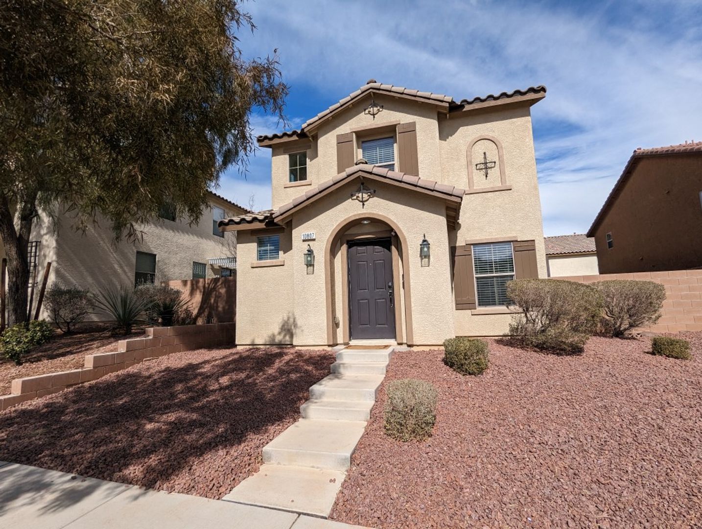 LAS VEGAS House: 10807 MASON HILL AVE