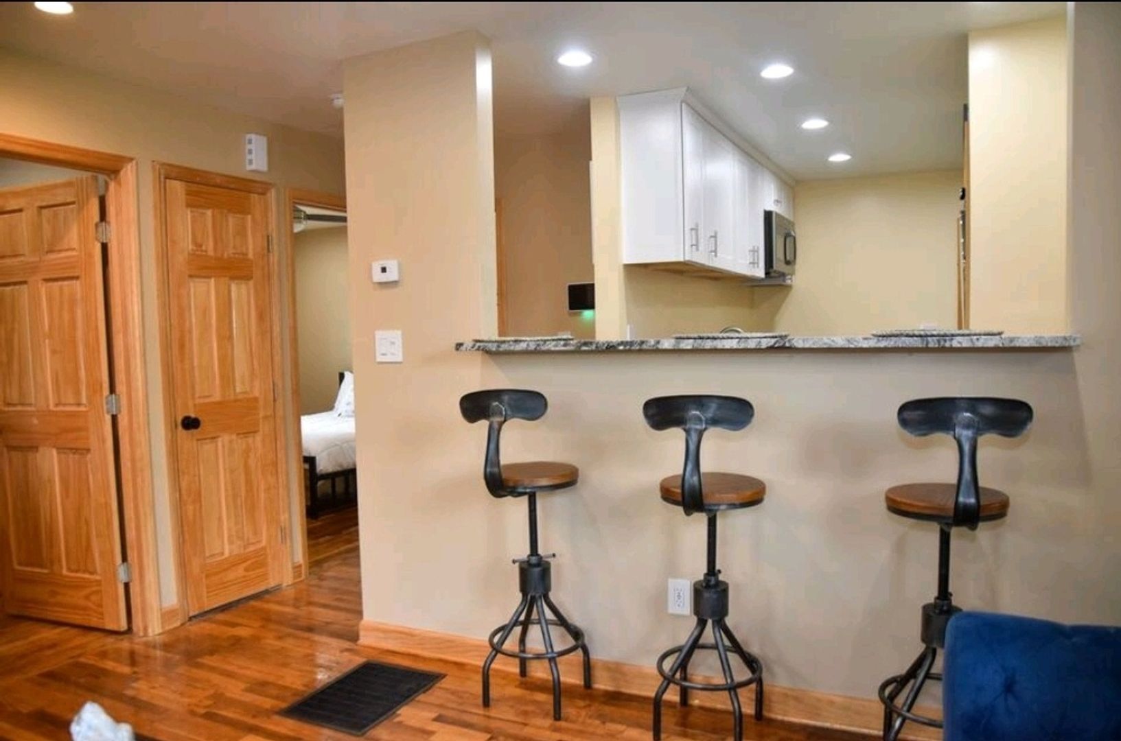 Charlotte House: 1917 Taylor Ave