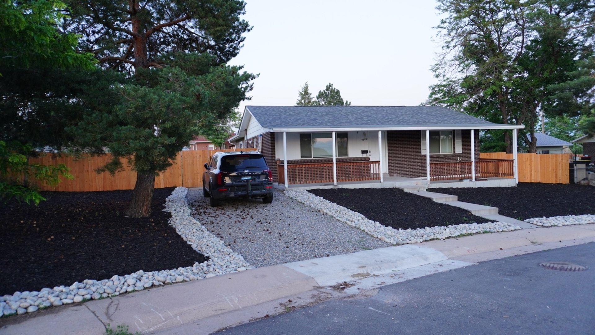 Denver House: 7882 Elder Cir