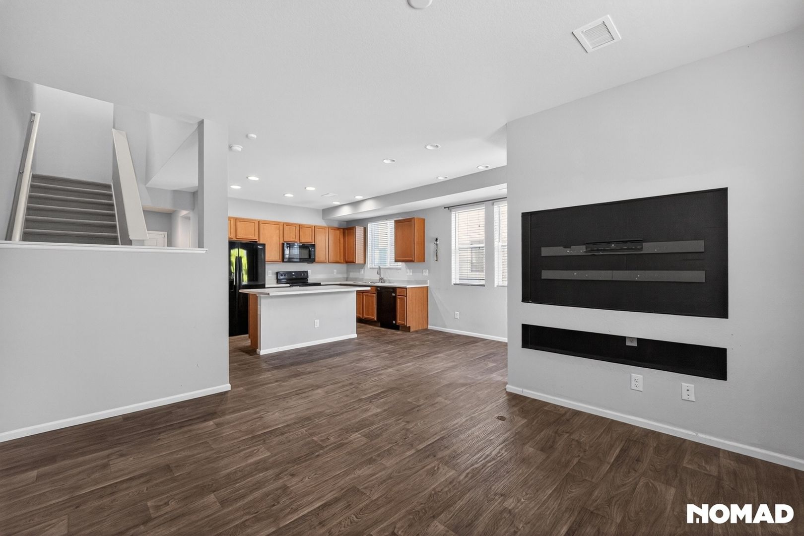 Denver House: 16041 E Elk Dr