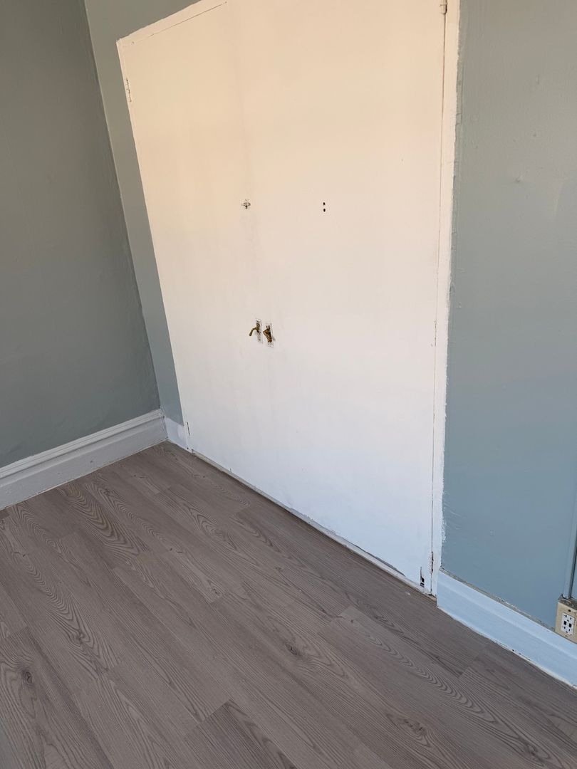 Harrisburg House: 14 N 20th St