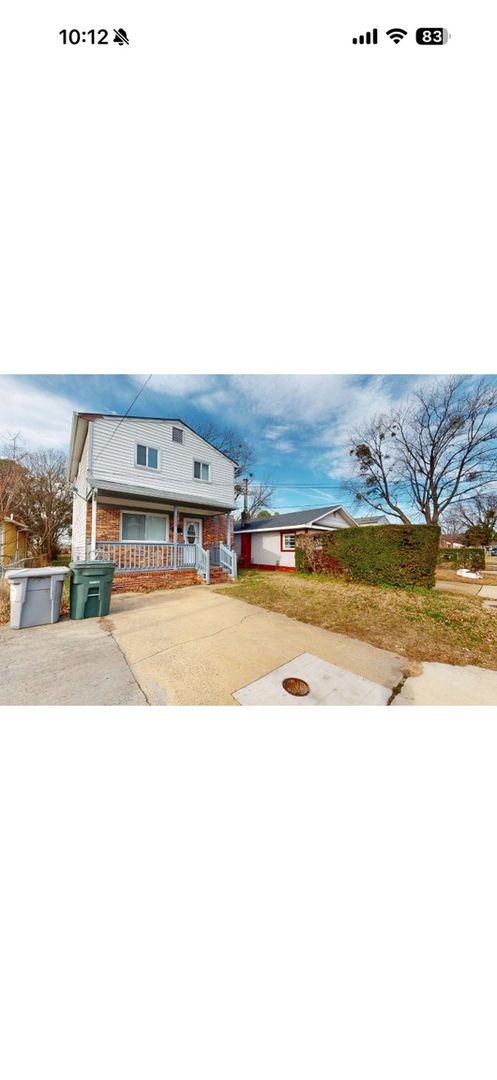 Hampton House: 718 Langley Ave