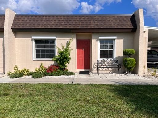 Charming 2BR/2BA Ground-Level Condo in South Pointe Villas – Fort Myers, FL – photo 1