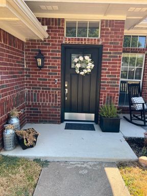 Glam Farmhouse