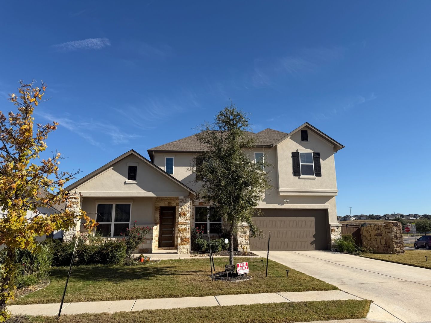 Leander House: 1832 Indian Apple Way