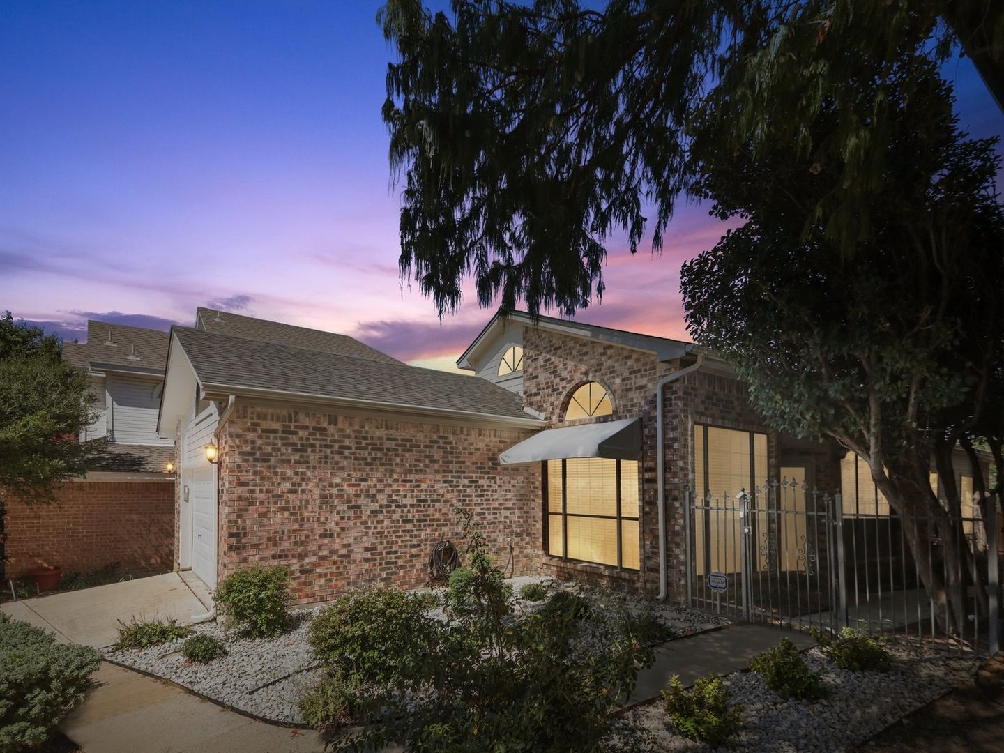 Bedford House: 2913 Eagles Nest Dr