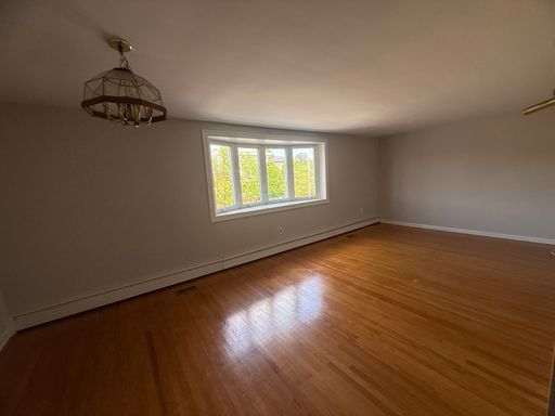 3 Bedroom Condo – 608 W Lancaster Ave, # 2, Bryn Mawr, PA 19010