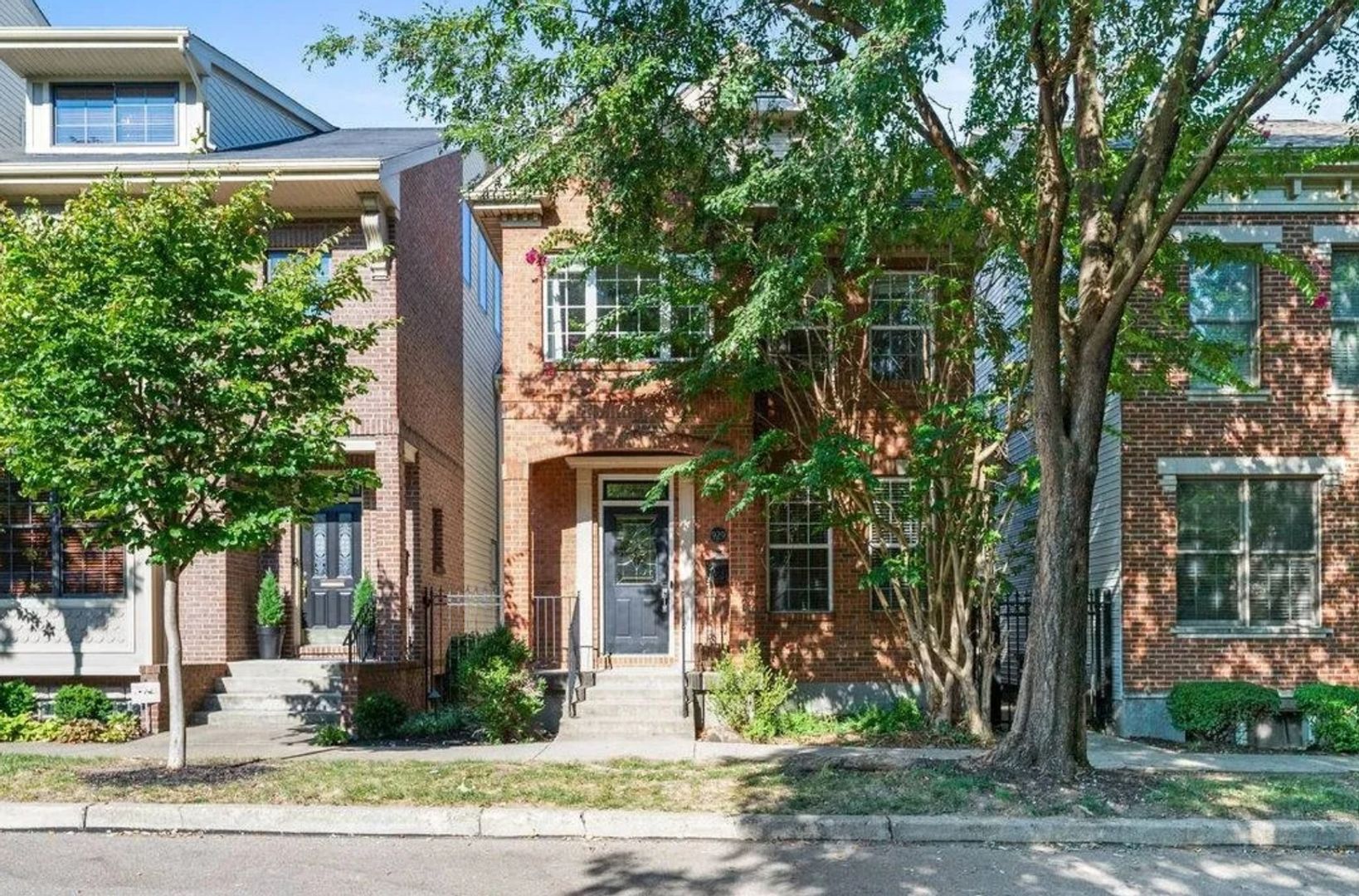 Cincinnati House: 929 Weninger Cir