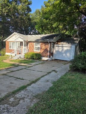 Charming 2BR House in Saint Louis – photo 1