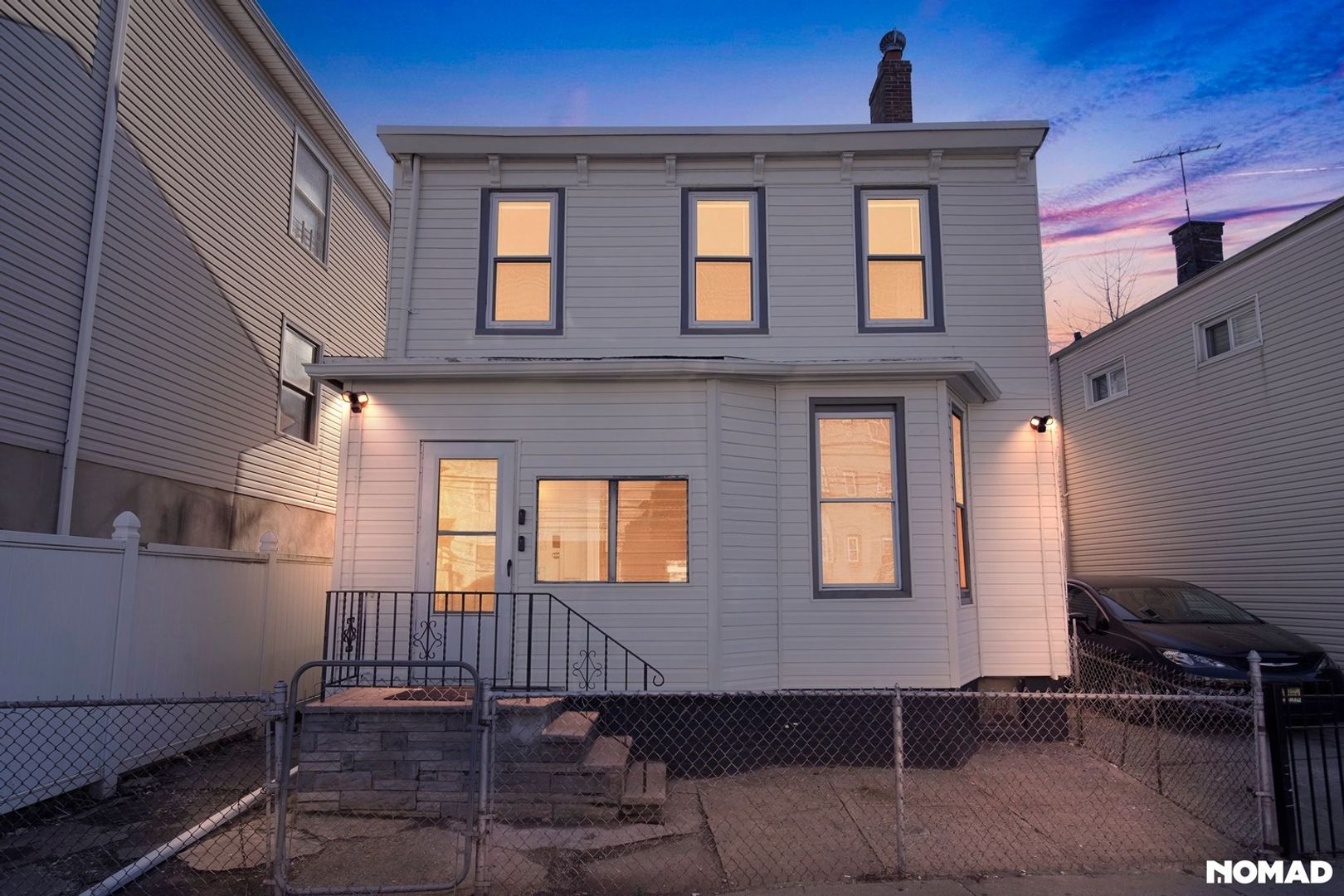 Jersey City Townhome: 156 Old Bergen Rd