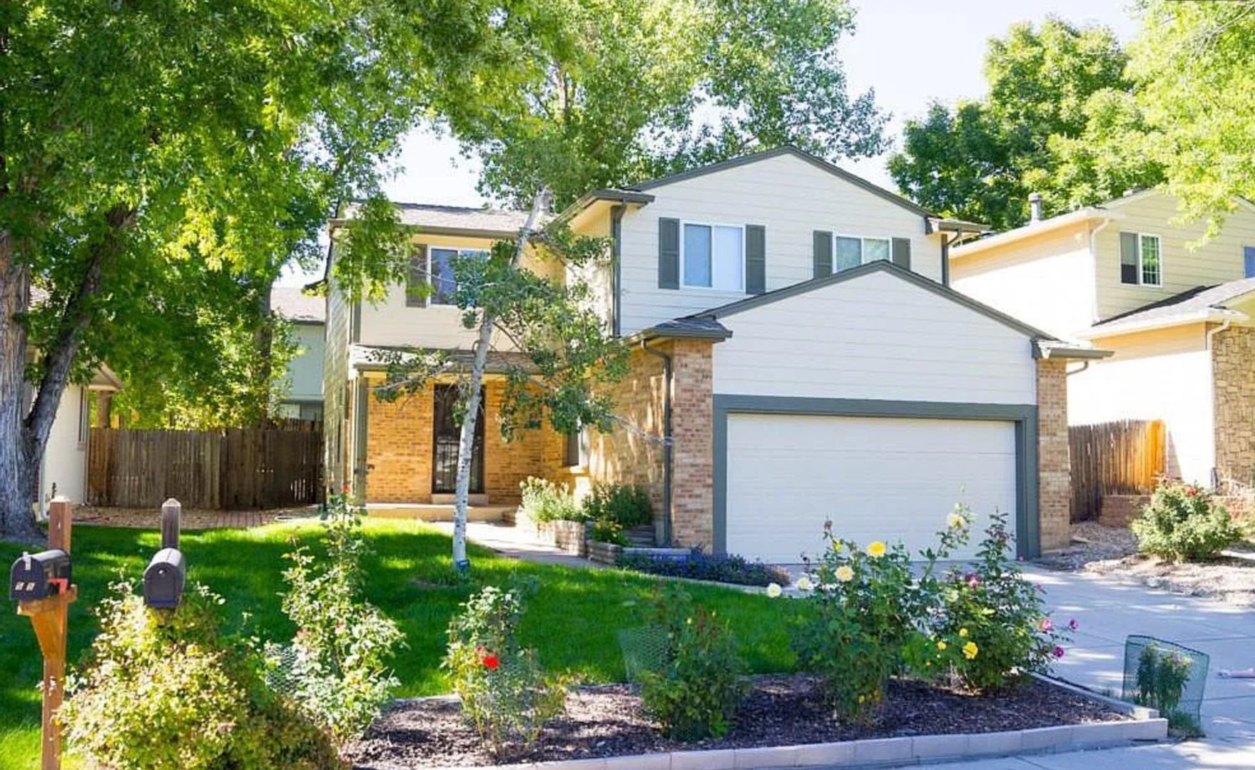 Englewood House: 5753 S Lansing Ct