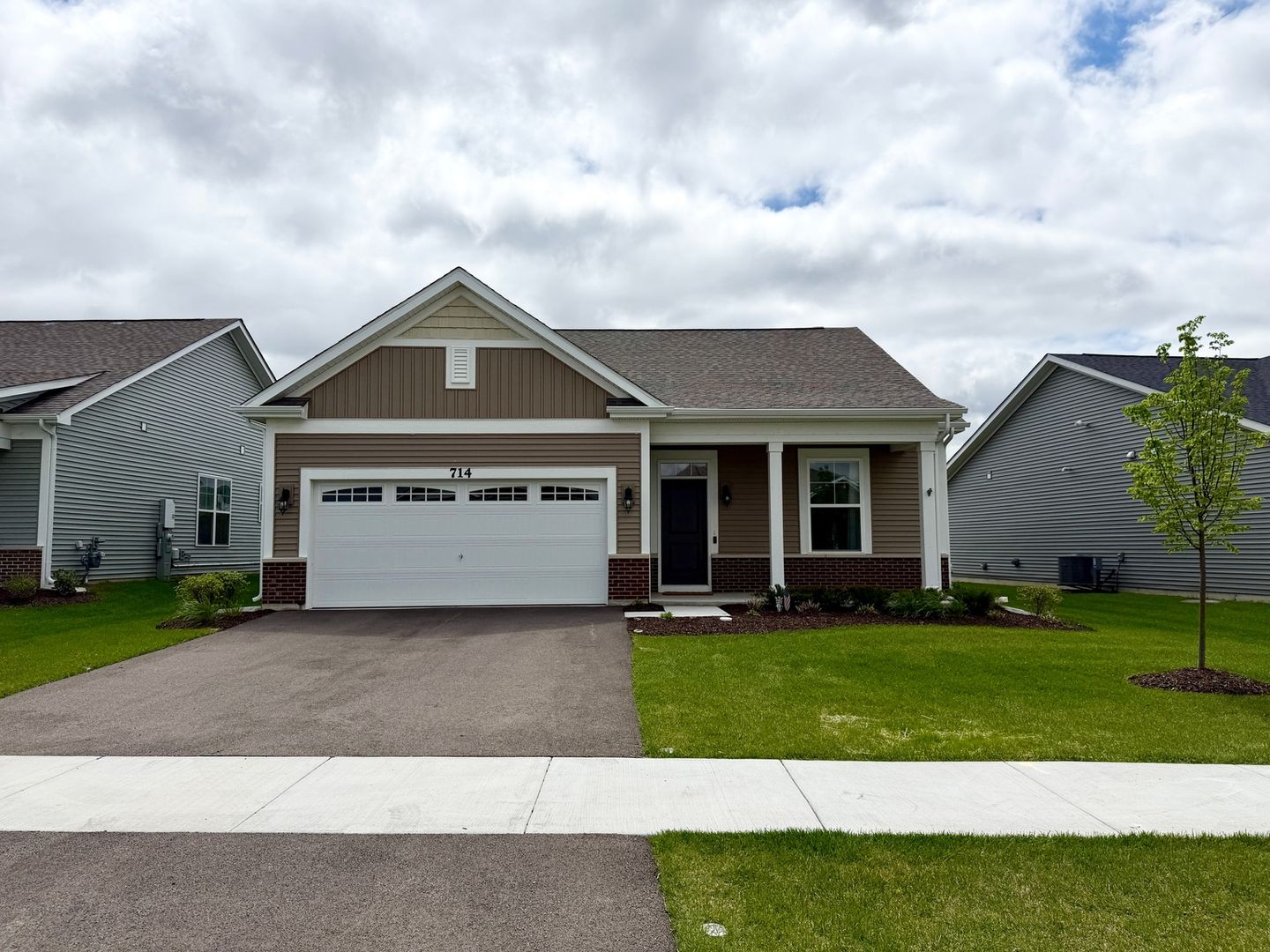 Oswego House: 714 Alberta Ave