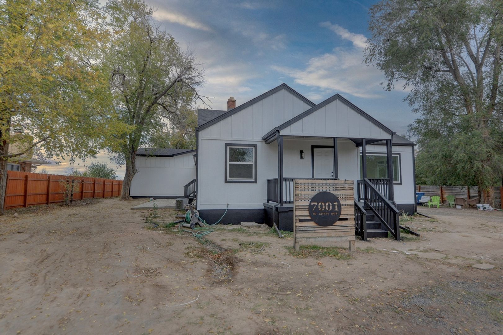 Wheat Ridge House: 7001 W 48th Ave