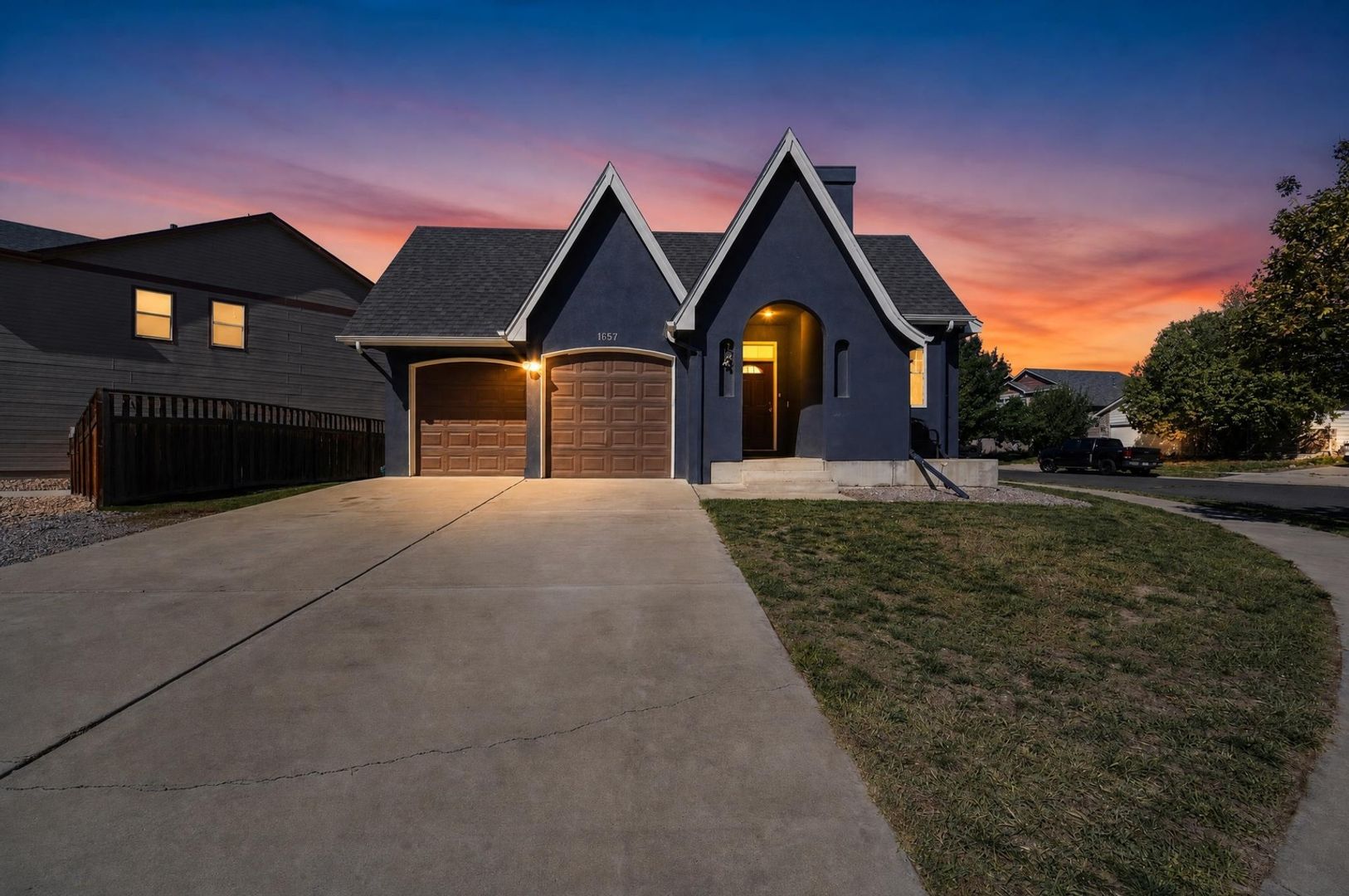 Brighton House: 1657 Dyer Loop
