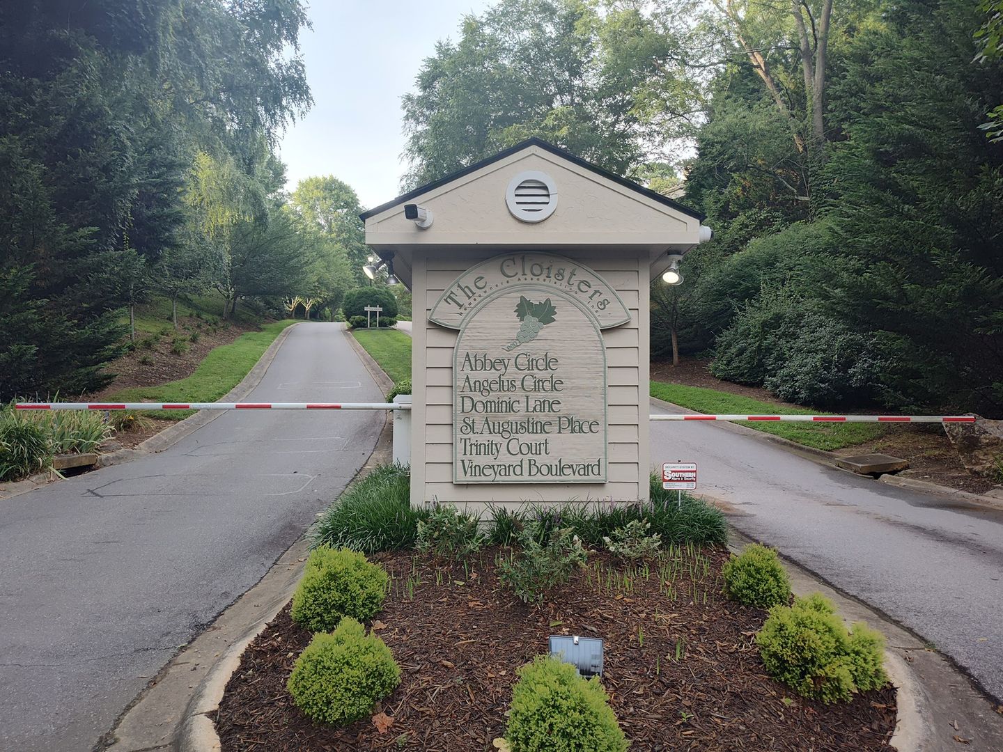 Charming 2BR Condo in Asheville