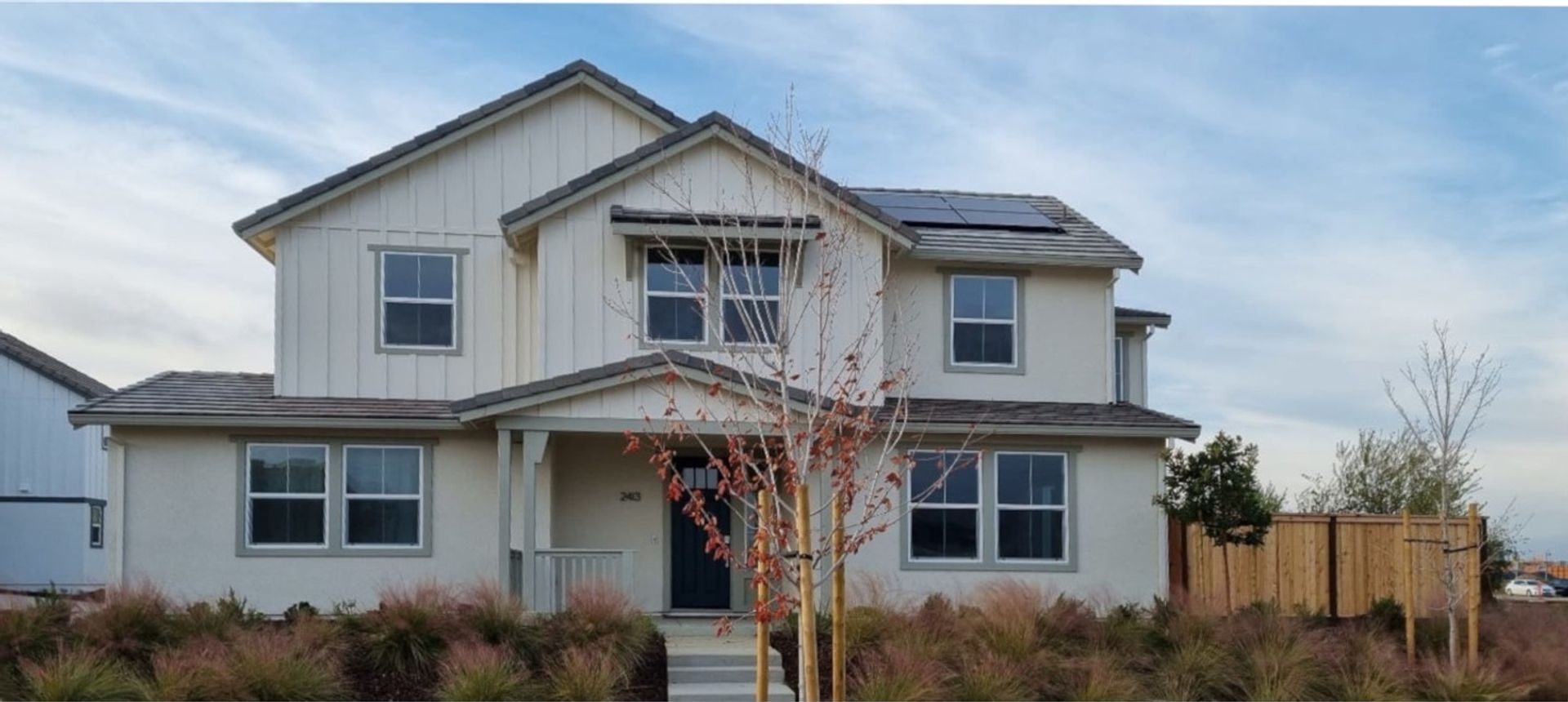 Fairfield House: 2413 Vlg Sq Blvd