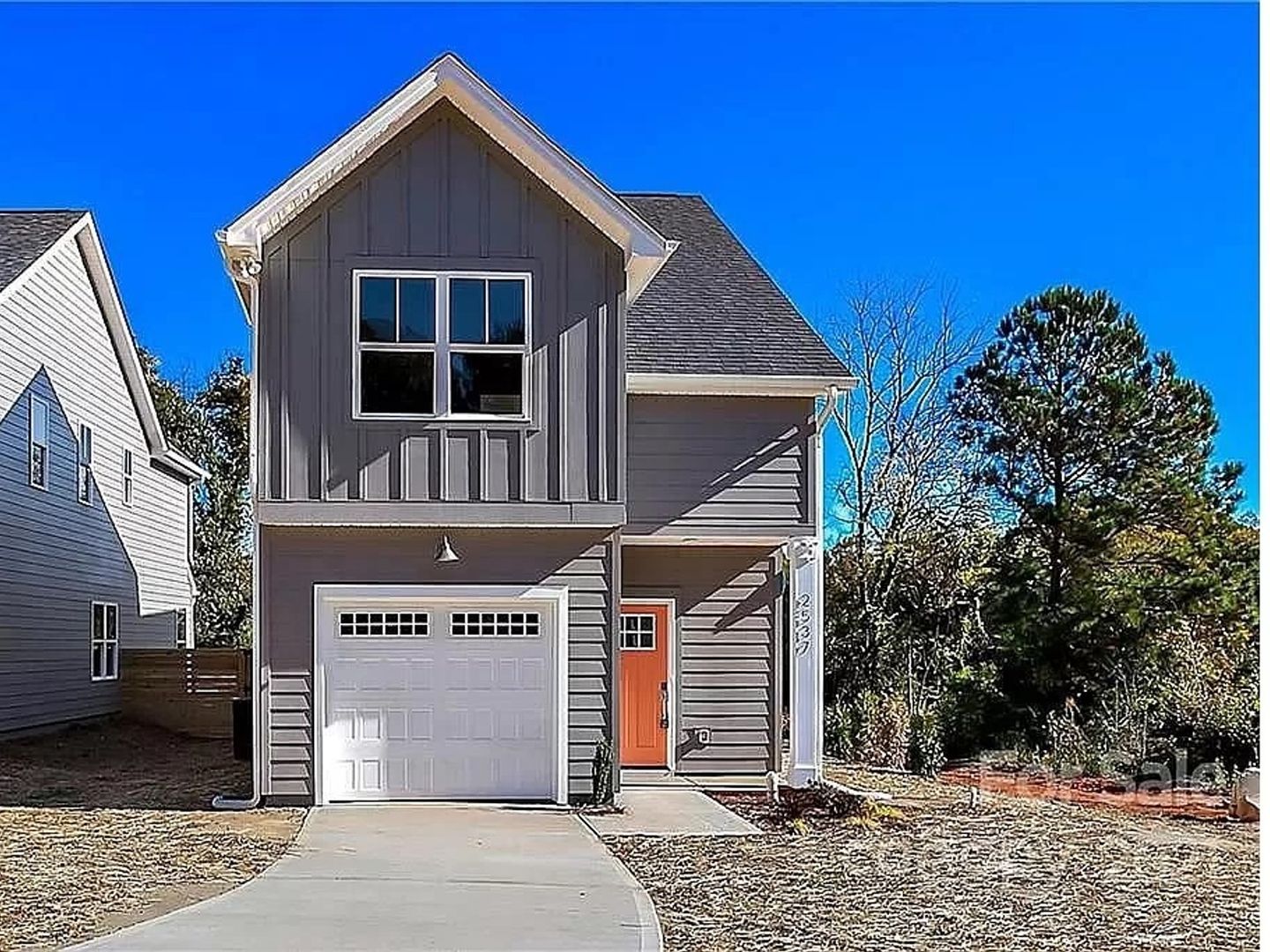 Charlotte House: 2537 Beachmont Ave