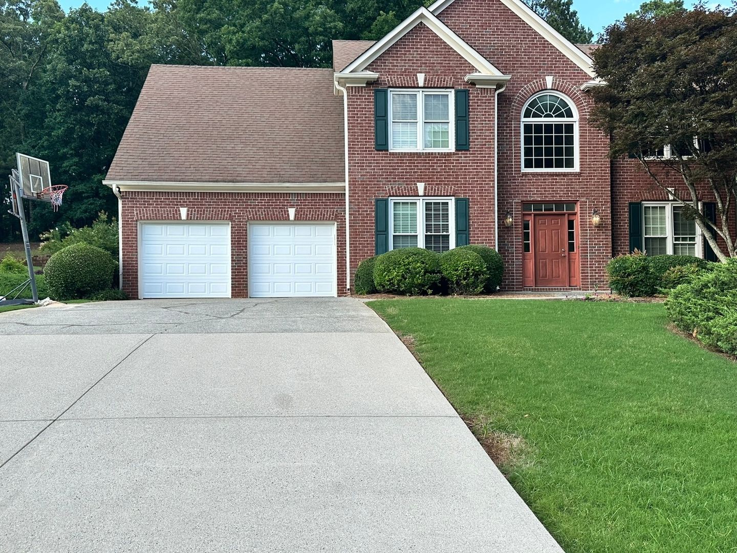 Alpharetta House: 420 White Rose Trce