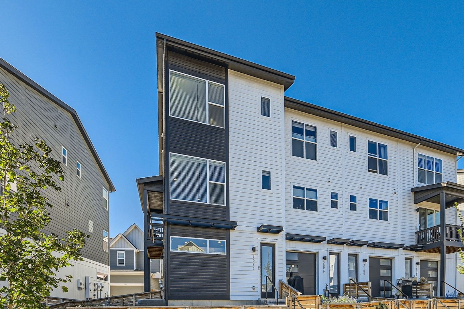 Broomfield Townhome: 2092 Alcott Way