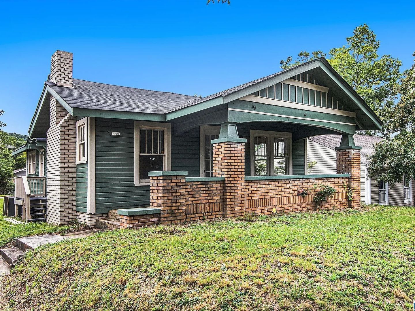 Birmingham House: 7729 7th Ct S