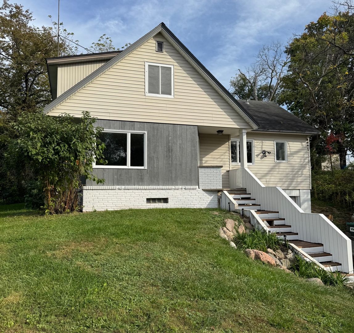 Hamel House: 3482 Sioux Dr