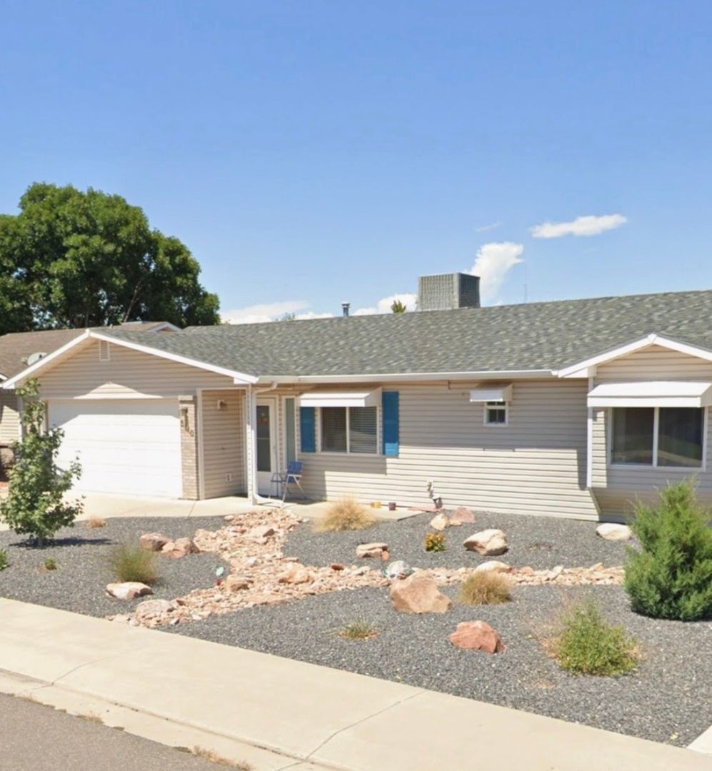 Grand Junction House: 3110 Palomino Way