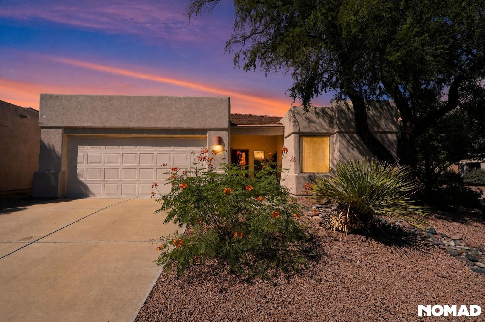 Tucson House: 7463 E Placita Luz De La Luna