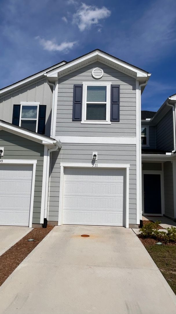 Durham Townhome: 511 Eastwood St