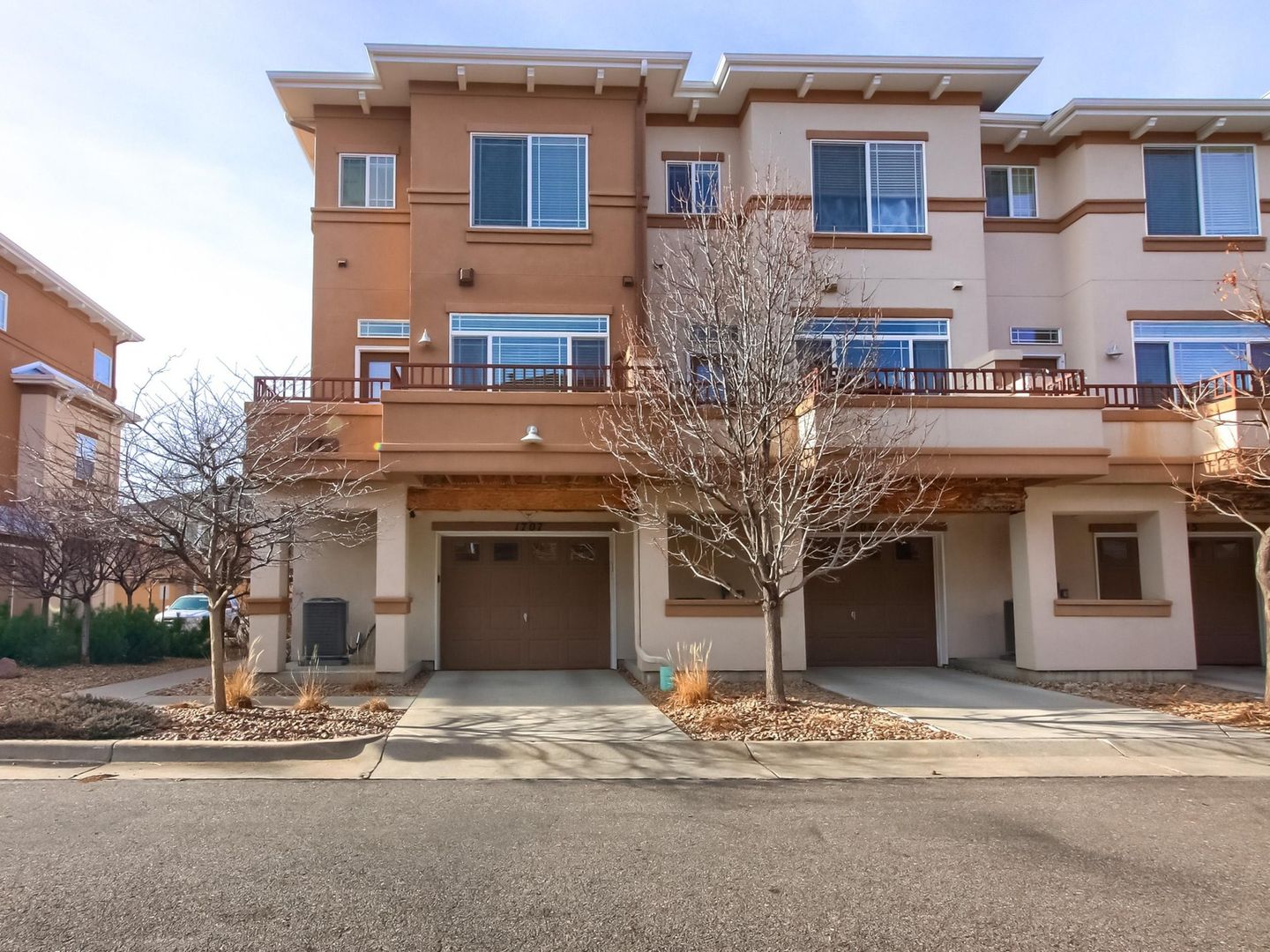 Denver House: 9300 East Florida Avenue