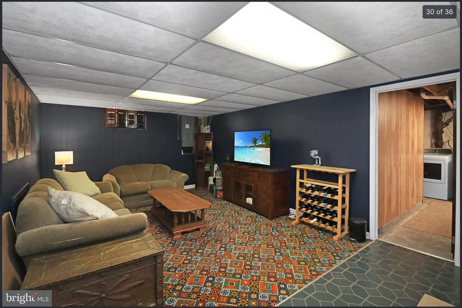 East Windsor House: 163 Hickory Corner Rd