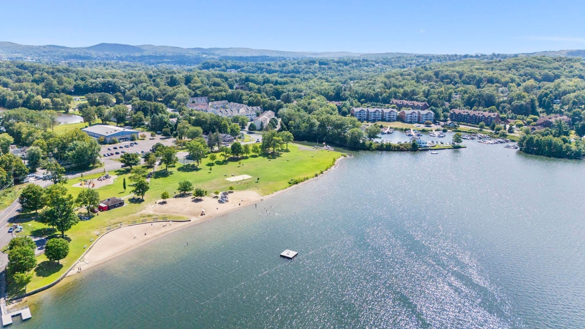 Danbury House: 48a E Pembroke Rd