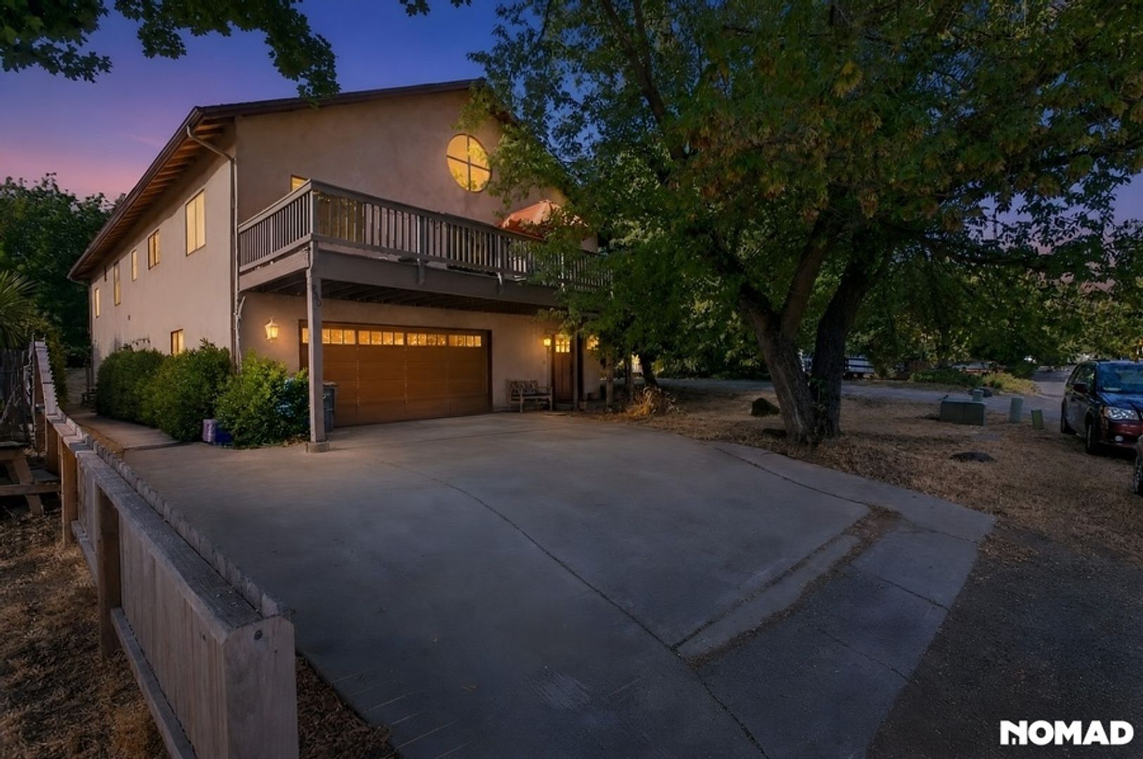 Ashland House: 230 Patterson St