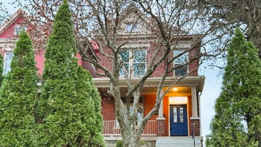 Charming 4BR House in Bellevue
