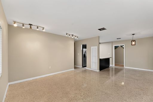 Charming 3BR House in Miami – photo 1
