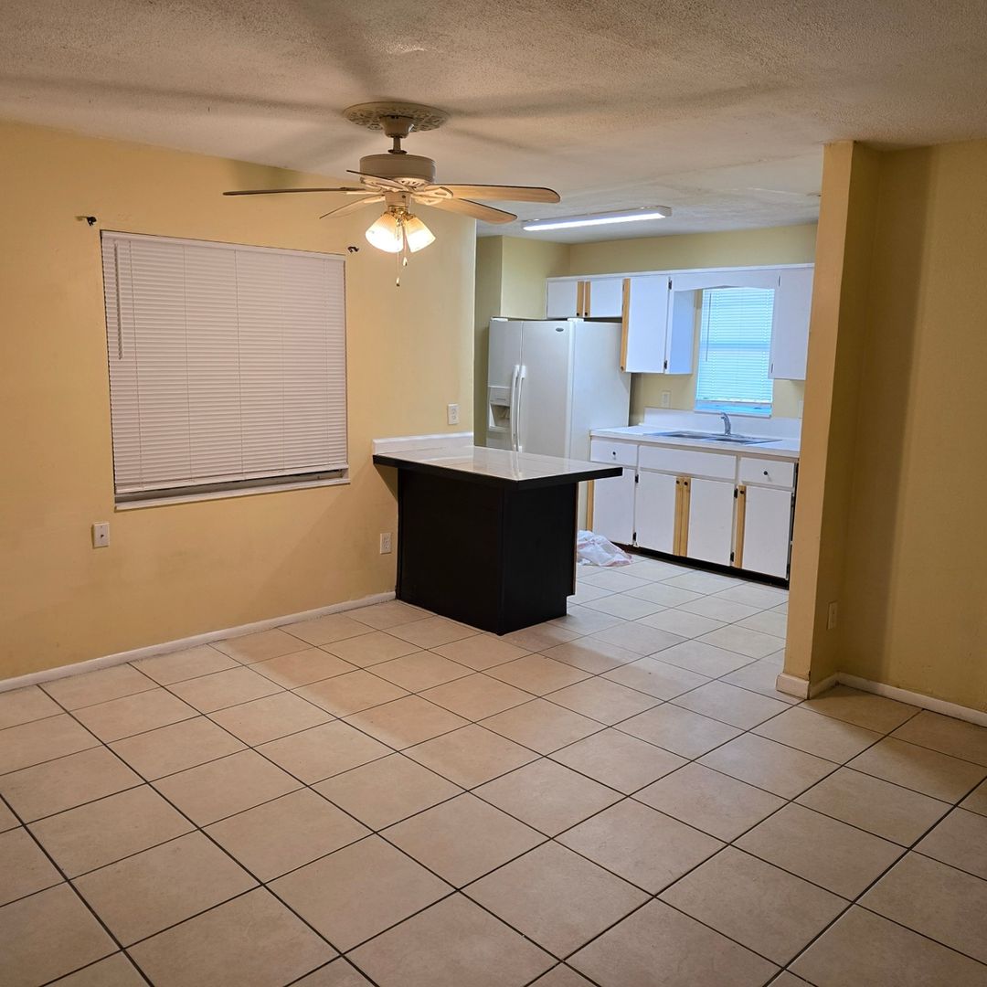 Orlando House: 4487 Wheatley St