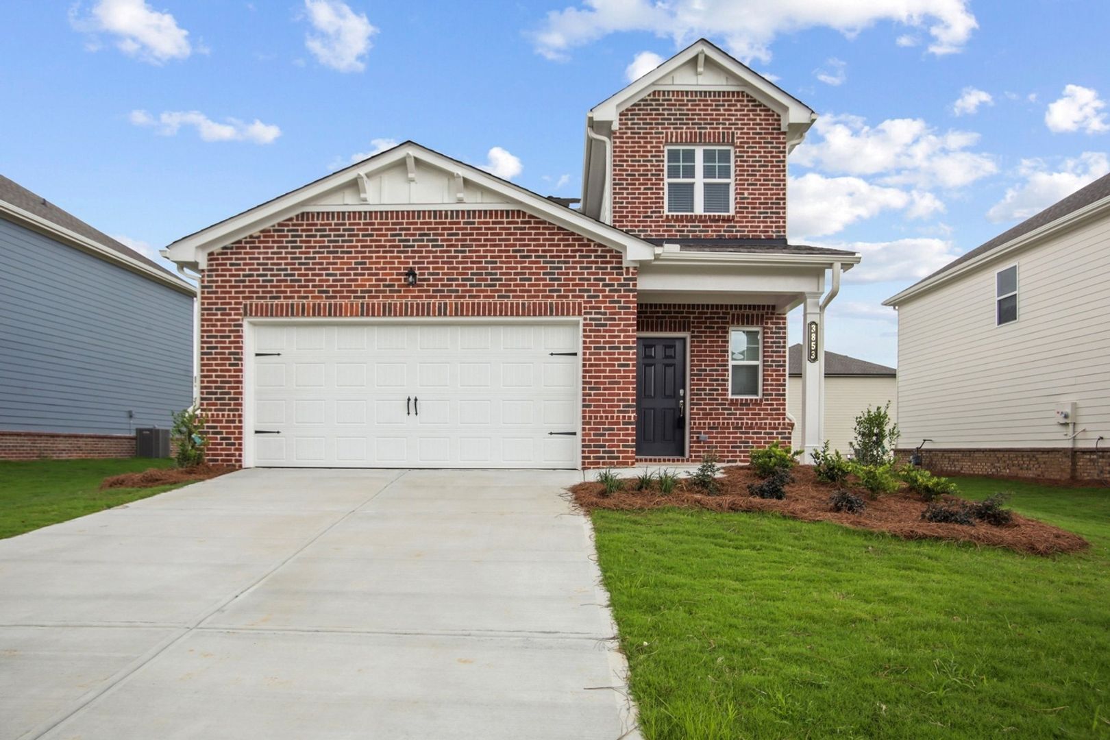 Loganville House: 3853 Rustic Barn Way