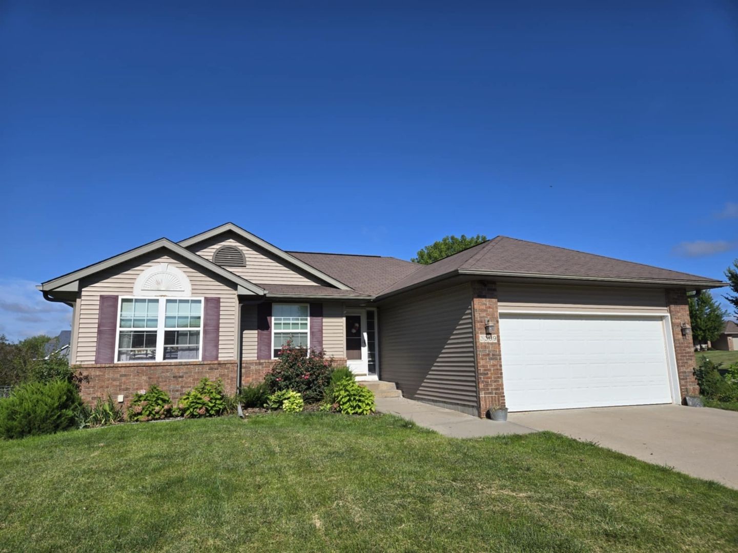 Iowa City House: 3309 S Jamie Ln