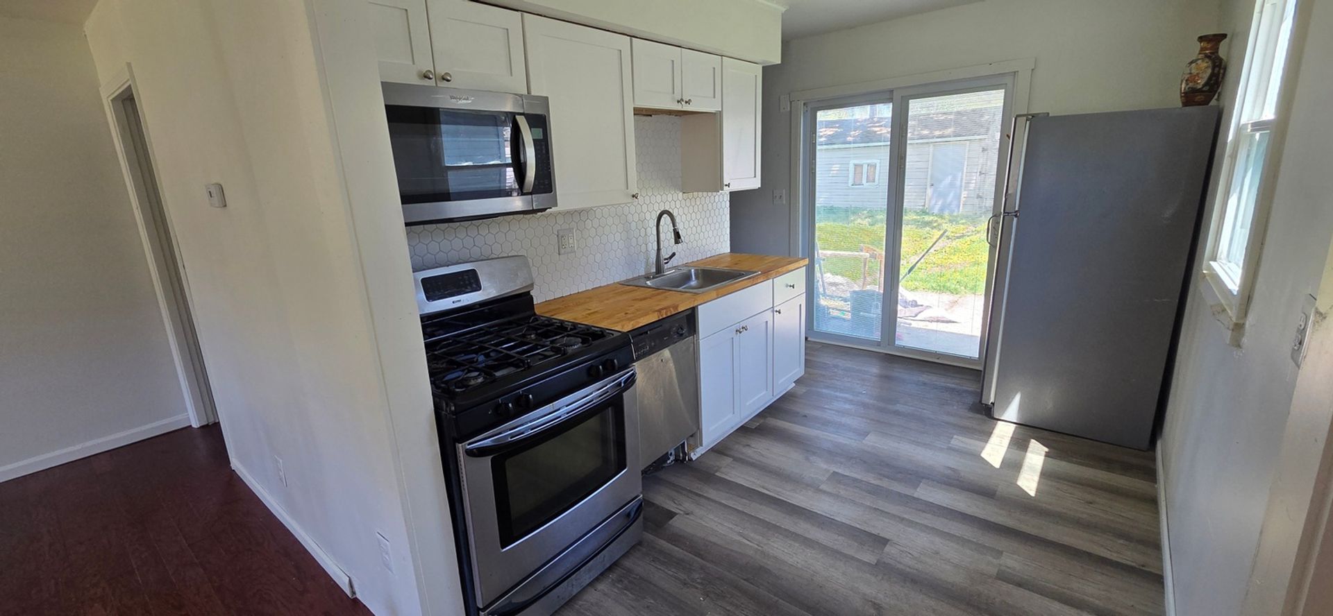 Hammond House: 7609 Beech Ave