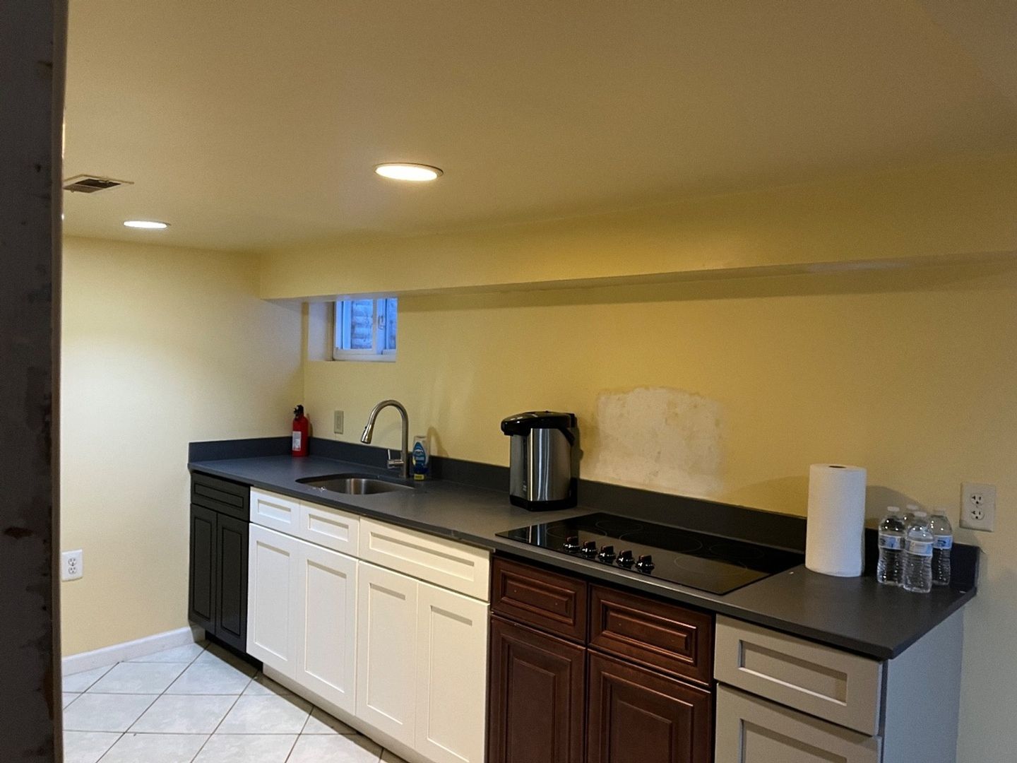 Baltimore Townhome: 831 E Chase St