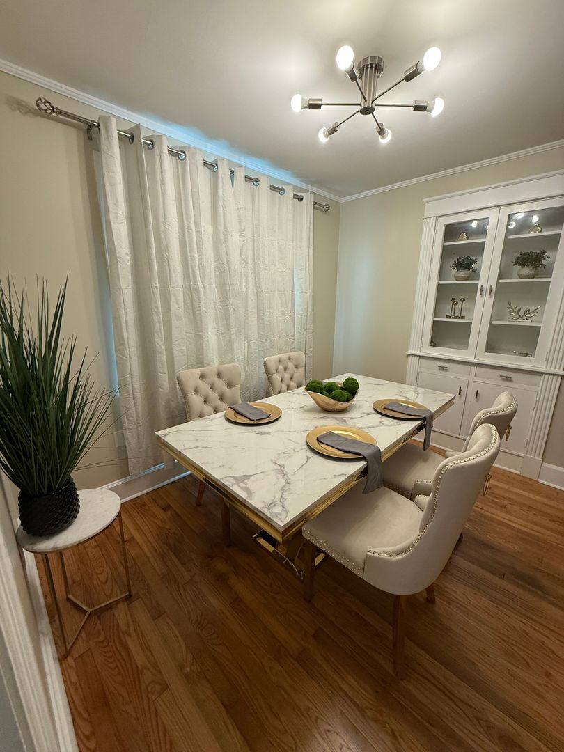 North Charleston House: 2668 Madden Dr