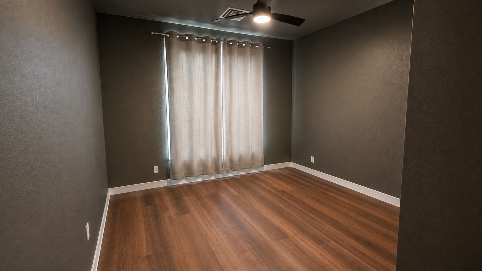Denver Condo: 6153 N Ceylon St