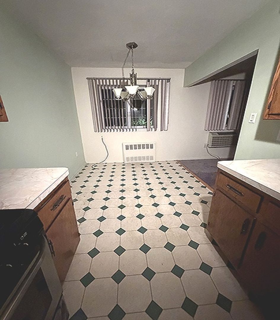 Maspeth Townhome: 7125 58th Rd