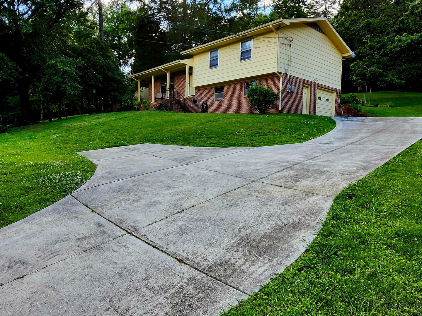 Chattanooga House: 6067 Browntown Rd