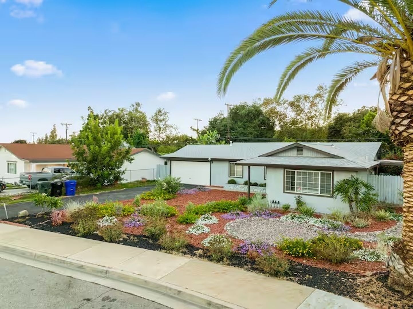 Montclair House: 9030 Ramona Ave