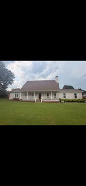 Spacious 3BR House in Auburn – photo 1