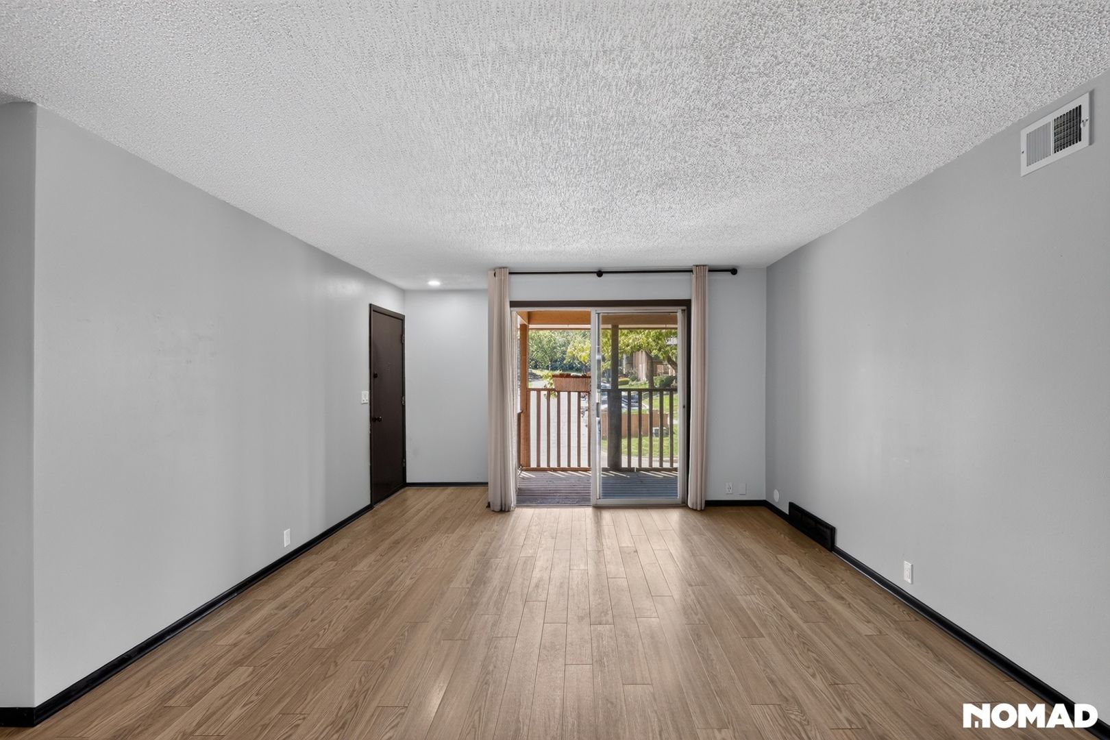 Kansas City Condo: 410 W 104th St
