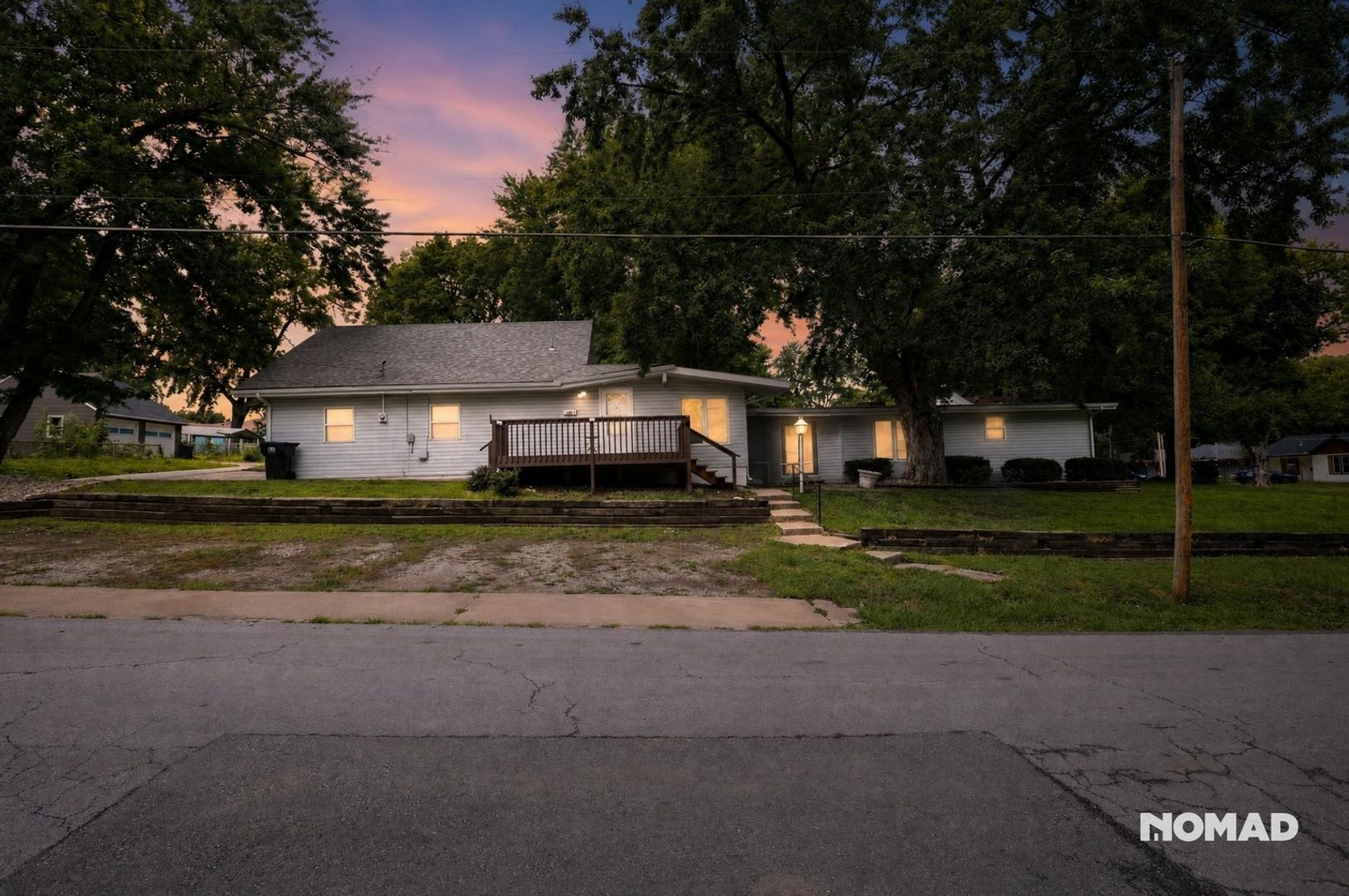 Independence House: 420 E Aberdeen St